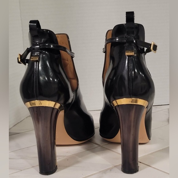 Authentic Salvador Ferragamo shoes - Picture 2 of 4